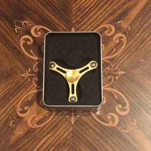 Metallic Gold Fidget Spinner Toy/Anti-Anxiety Tool